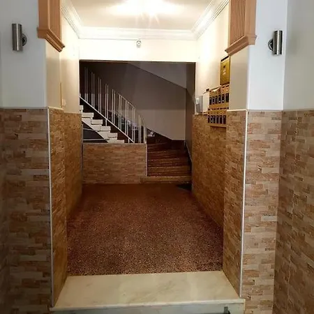 Stylish Salonic